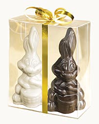 Разнообразные фигурки зайцев и кроликов из шоколада