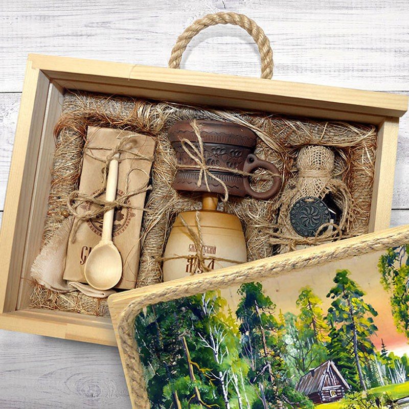Алтайские подарочные наборы бальзамов, чая, мёда для женщин