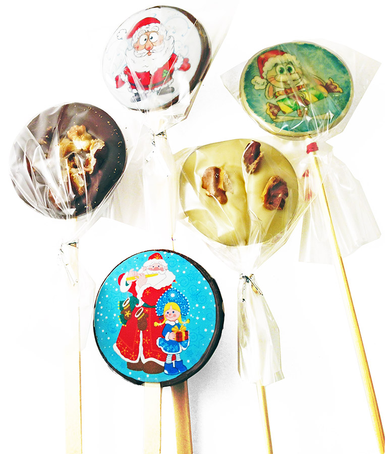 Круглые конфеты на палочке с печатью или орешками