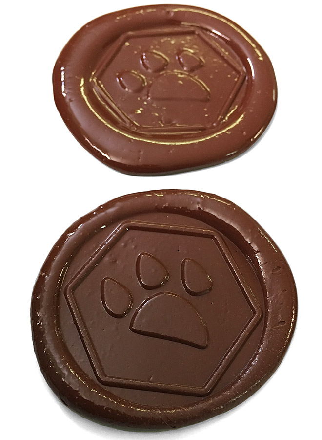Сургучные печати на коробочки конфет для праздничного агентства «Подъёжики»